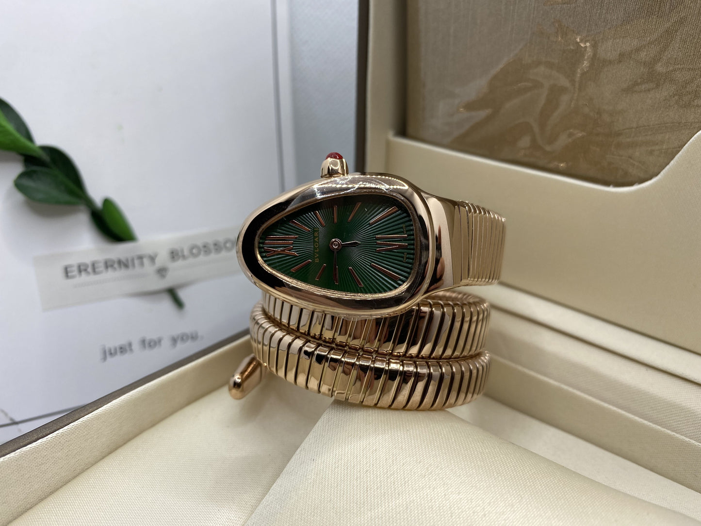 Relógio Bvlgari Serpenti BV7800